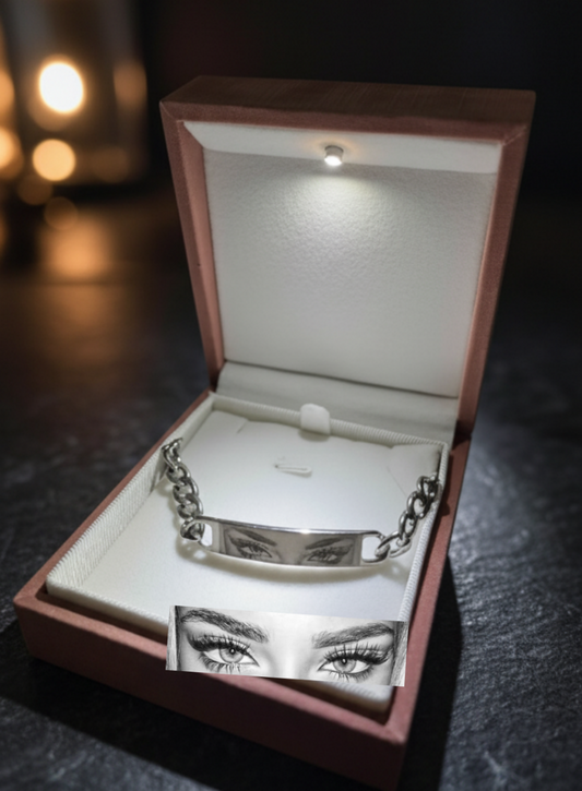 Гривна със снимка на вашите очи